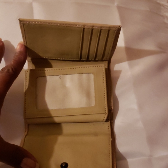 Wallet - Picture 2 of 3